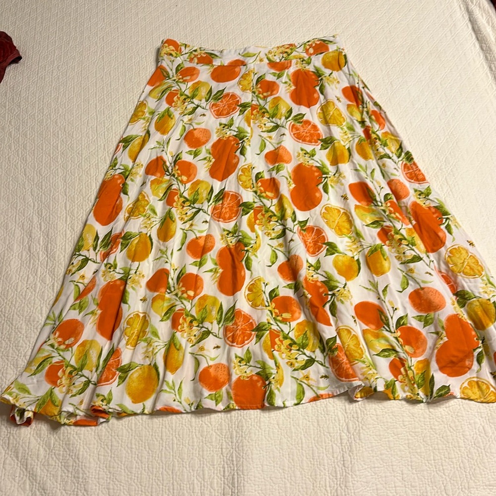 Super cute citrus maxi skirt
